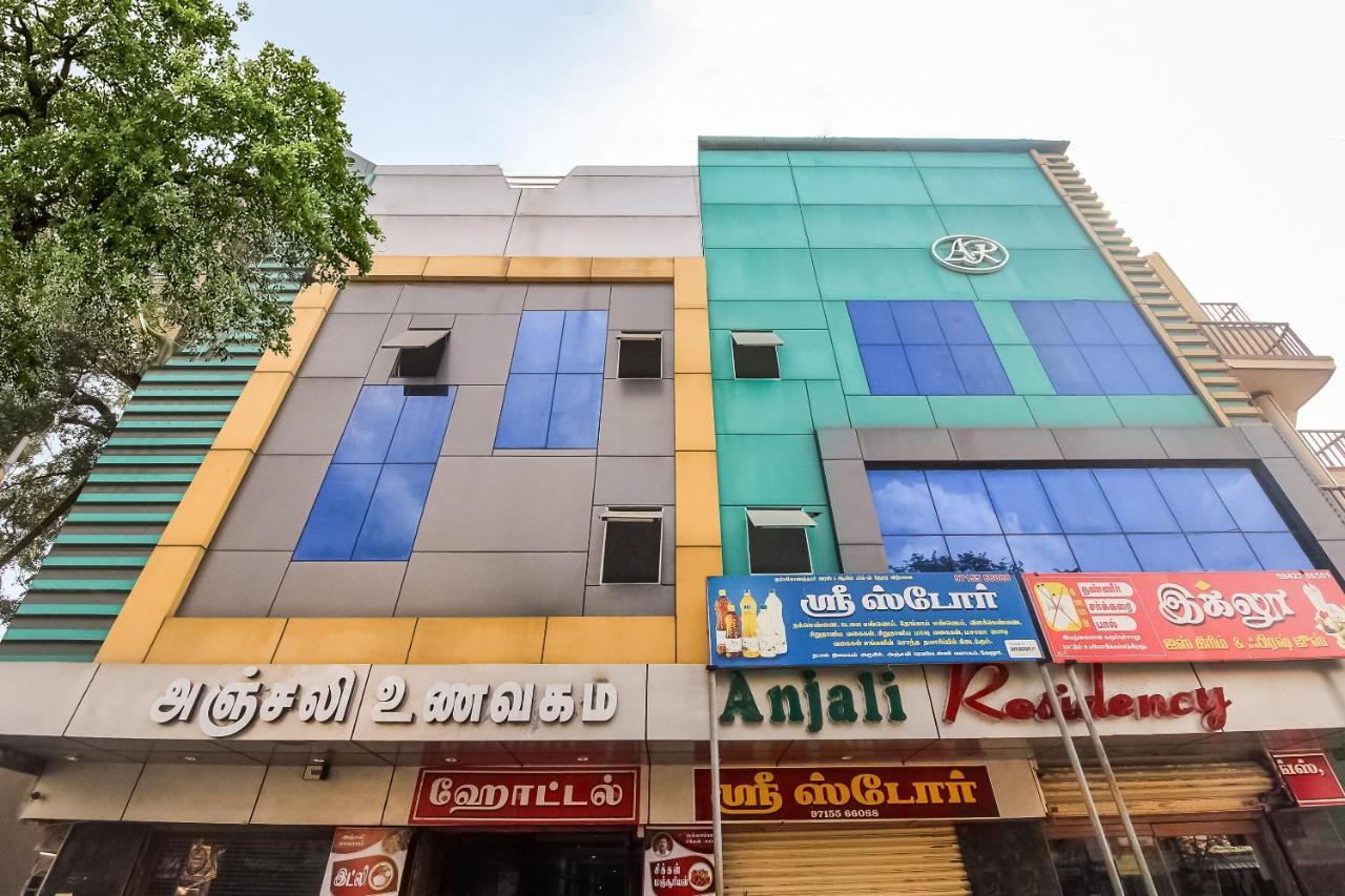 Oyo 70841 Hotel Anjali Residency Velur Dış mekan fotoğraf